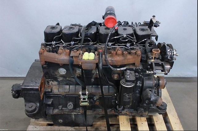 Продаем двигатель Komatsu SA6D102 Цена по запросу.
