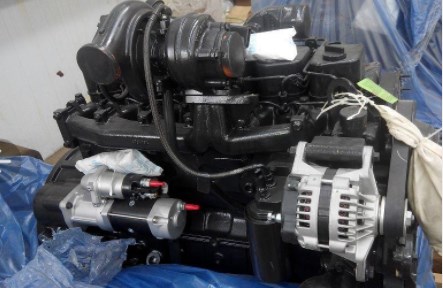 Продаем двигатель Komatsu SAA6D102 Цена по запросу.